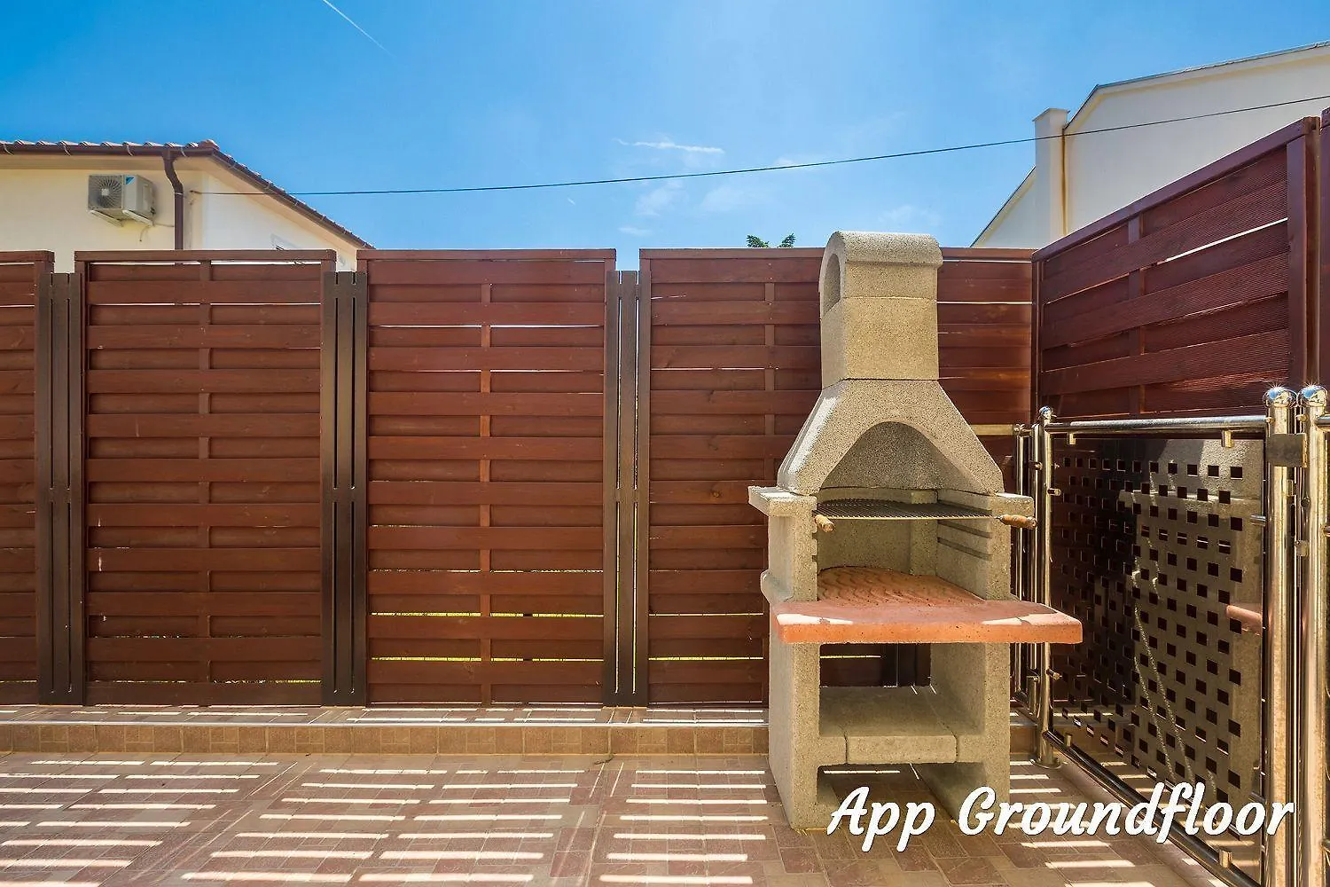 Grosses Apartment 300 Meter Zum Strand Baska